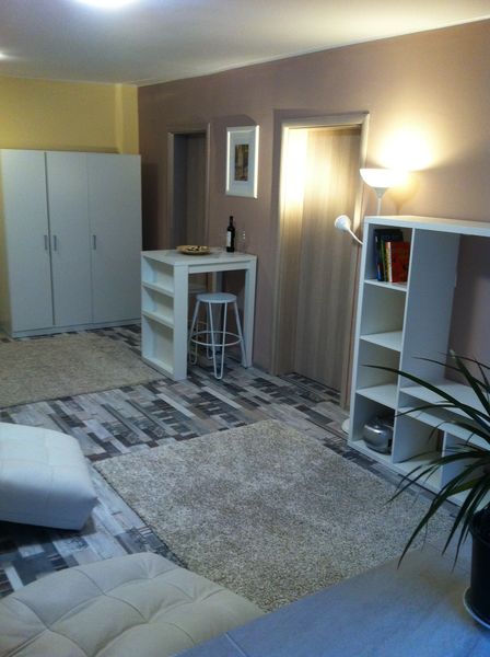 Drumul Taberei, Favorit, strada Raul Dorna nr. 4,