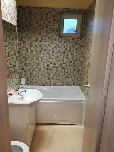 Drumul Taberei, Favorit, strada Raul Dorna nr. 4,